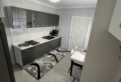 Apartament cu 3 camere decomandat în Central - 5