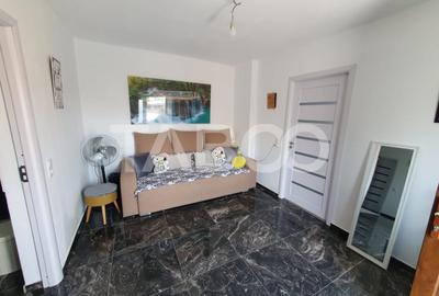 Casa 90 mpu 2 camere bucatarie baie debara zona Campului - 4