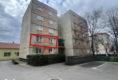 Apartament cu 3 camere decomandat în Cantemir - 4