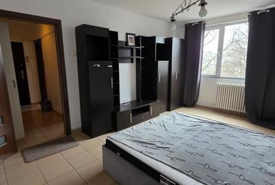 Garsonieră decomandată, mobilată în Olteniței - 10