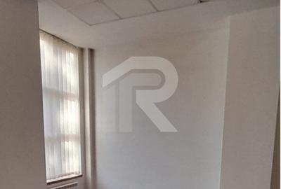 Vand Spatiu pe bd. Unirii stradal, spatiu pretabil club, bar sau clinica - 18