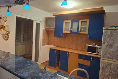Apartament cu 2 camere decomandat în Casa de Cultură - 1