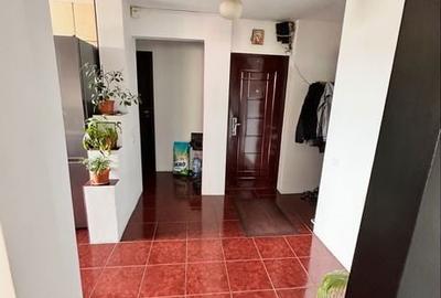 Apartament cu 3 camere semidecomandat în Sebastian - 2