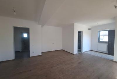 Casă individuală cu 4 camere cu Canalizare în Clinceni - 15