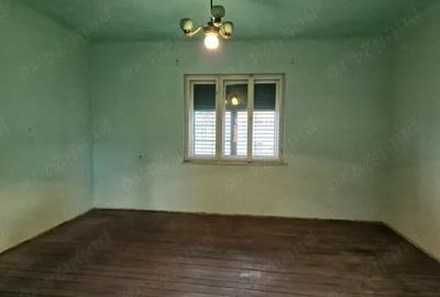 Casa spatioasa in zona centrala Casa spatioasa in zona centrala - 4