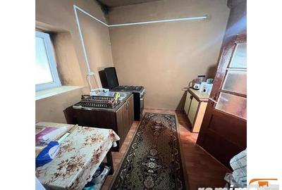 Casa individuala Varias apa centrala pe gaz canalizare 1500mp - 10