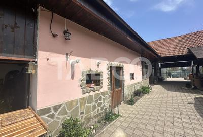 Casa de vanzare 5 camere zona barbeque  salon de evenimete ciubar - 3