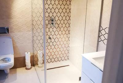 Apartament cu 3 camere decomandat în Central - 2