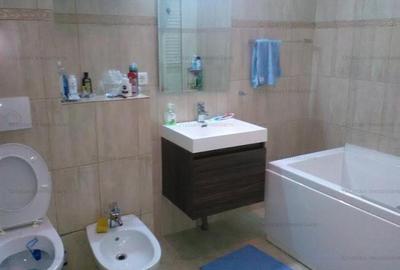 Casă cu 4 camere cu Canalizare în Apollo - 31