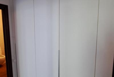 Apartament cu 3 camere semidecomandat, mobilat în 13 Septembrie - 12