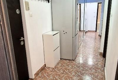 Apartament cu 3 camere decomandat în Drumul Taberei - 4
