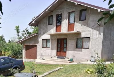 De vanzare teren intravilan 1550 mp cu casa la ro?u Voinesti, jud. Ia?i - 1