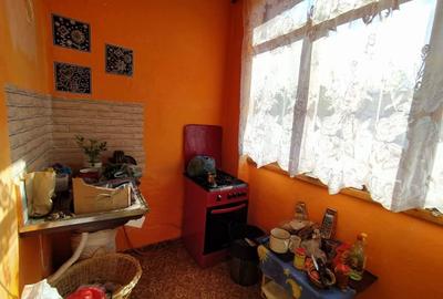 Casă cu 3 camere cu Teren 655 Mp în Central - 10