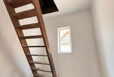 Casă cu 4 camere cu Teren 334 Mp în Central - 11