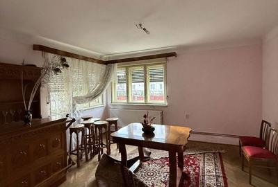 Casă cu 4 camere în Central - 4