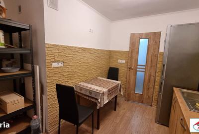 Apartament cu 2 camere semidecomandat în Micro 16 - 3