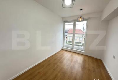 Apartament cu 4 camere decomandat în Central - 4