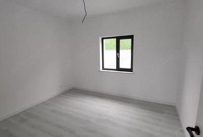 DUPLEX 3 Camere , TERASA SI CURTE. - 9