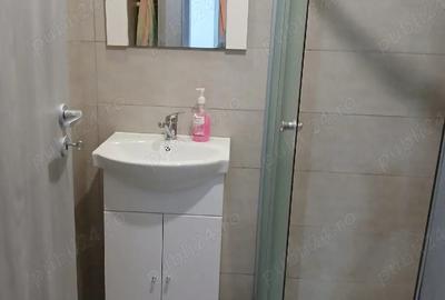 Apartament cu 3 camere decomandat în Central - 2