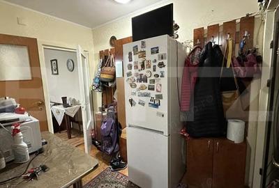 Apartament semidecomandat cu 2 camere, zona Velenta - 7