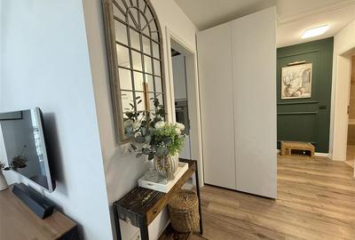Apartament cu 2 camere decomandat, mobilat în Tractorul - 18
