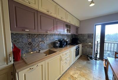 Casă cu 6 camere cu Teren 1200 Mp în Central - 4