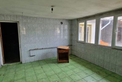 Casă individuală cu 4 camere cu Canalizare în Bereasca - 5