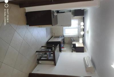 Apartament cu 2 camere decomandat în Brăilei - 1