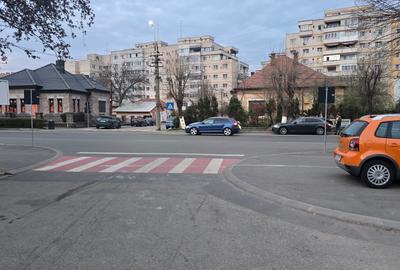 Spațiu comercial, de 20 mp, în 22 Decembrie - 9