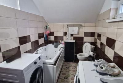 Casă cu 4 camere în Albești - 19