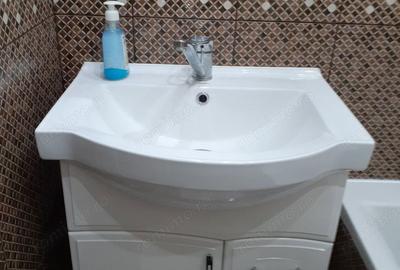 Garsonieră decomandată în Planete - 2