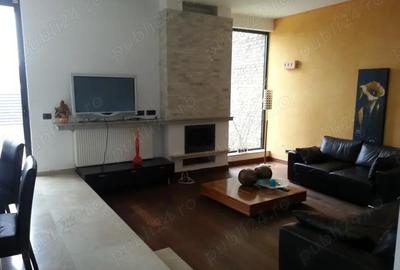 De vanzare vila in Swan Lake Village - 1