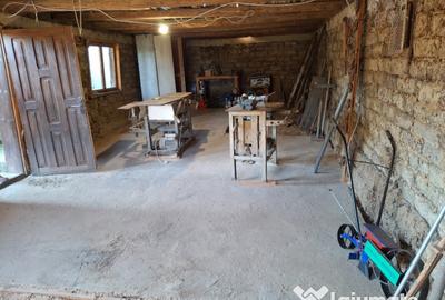 Casă cu 2 camere cu Teren 1644 Mp în Burlești - 9