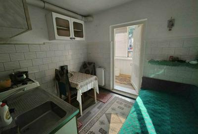 Apartament cu 2 camere decomandat în Buzaului - 3