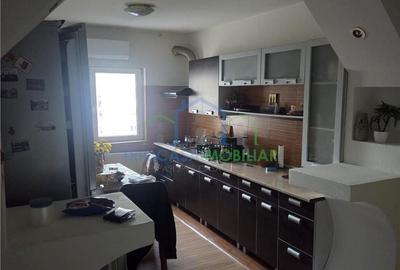 Apartament cu 3 camere în Central - 9