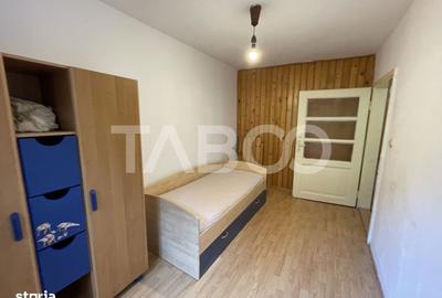 Apartament cu 3 camere decomandat, mobilat în Sub Arini - 4
