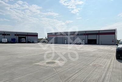 Spațiu comercial, de 400 mp, în Central