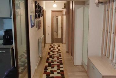 Apartament cu 3 camere decomandat în Tomești - 2
