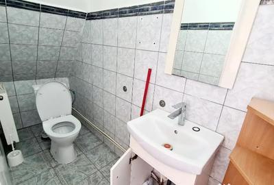Spațiu comercial, de 110 mp, în Central - 14