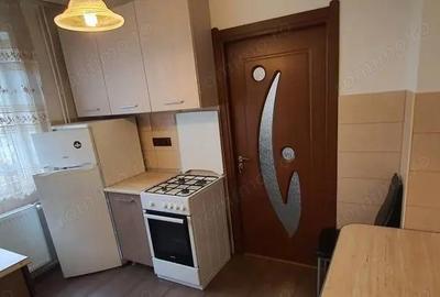 Garsoniera de vanzare zona 13 Septembrie - 4