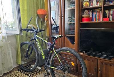 Apartament 4 camere in Deva, zona Progresul langa Sc Gen Nr 2, et 3 - 3