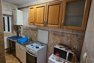Apartament cu 2 camere decomandat în Micro 21 - 3