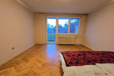Apartament cu 3 camere decomandat, mobilat în Plopilor - 2
