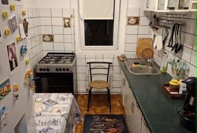 Apartament cu 3 camere semidecomandat în Astra - 1