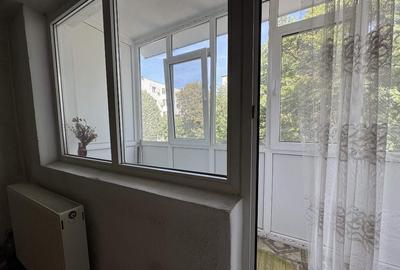 2 cam, etaj 1, 53 mp, fara imbunatatiri, zona Carrefour - 8