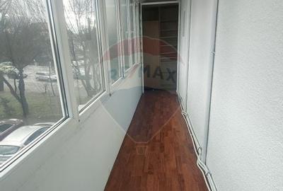 Apartament  de vanzare - 2