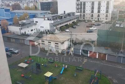 Apartament cu 3 camere decomandat în Corina - 8