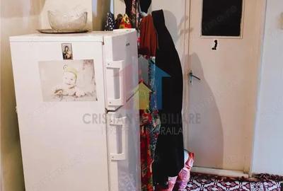 2 camere confort 1 Decomandat, Viziru 3, etaj intermediar - 6