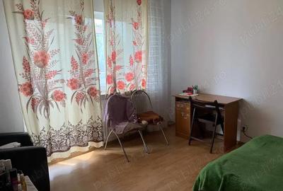 Garsonieră decomandată în 1 Mai - 4