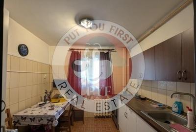 Apartament cu 3 camere semidecomandat în Văcăresti - 3
